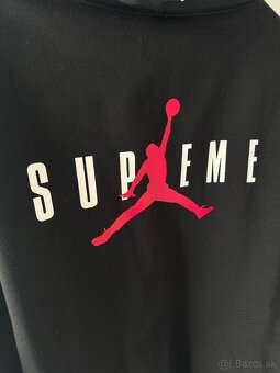 Jordan x Supreme mikina - 3