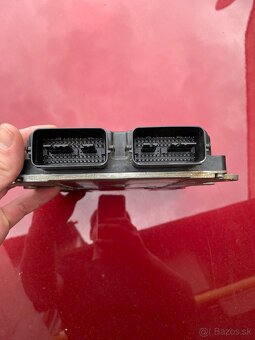Predám riadiacu jednotku ECU Mazda CX-7 2.3 Turbo 191kW - 3