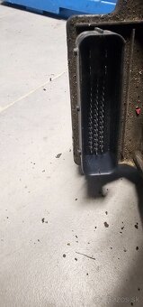 Audi s3 audi tt abs kocka 8n0907379E - 3