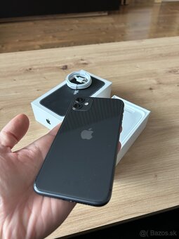 iPhone 11, 128 Gb - 3