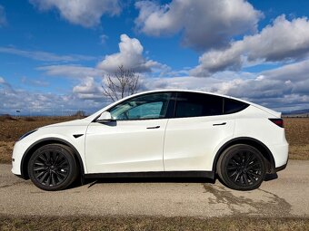 Tesla Model Y Long Range 2022 zimné+letné pneu (odpočet) - 3