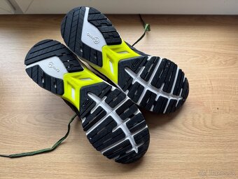Kiprun Long2- Black/Yellow - 3