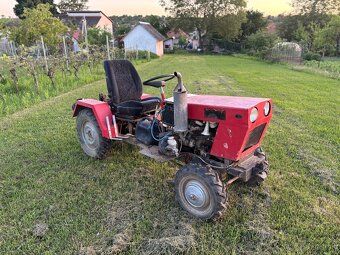 Traktor 1203 - 3