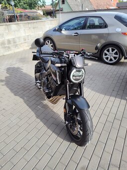 Honda CB650R - rezervovana - 3