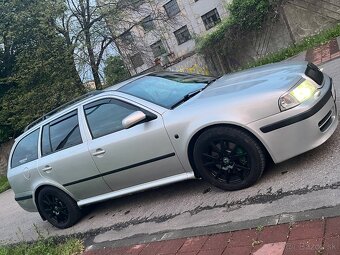 Škoda octavia 1.8T - 3