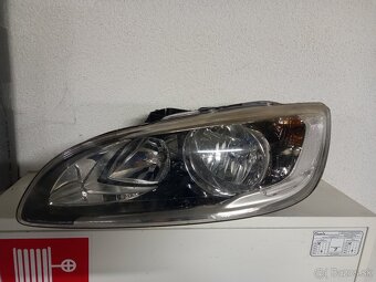 svetlo na VOLVO S60 S60CC V60 V60CC - 3