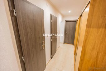 Na predaj 2-izbový byt s balkónom – výborná lokalita Prievid - 3