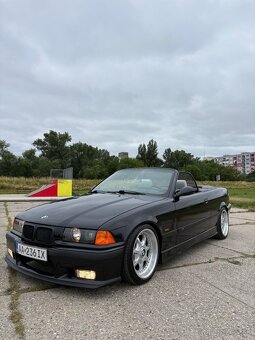BMW E36 320i Cabrio - 3