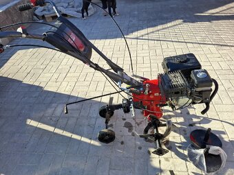 predám nový rotavator Hecht - 3