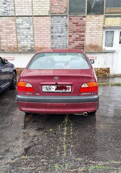 Toyota Avensis 1.6 i - 3