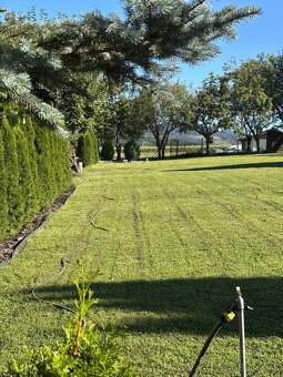 Pozemok s letnou chatkou 1021m2 vhodný na stavbu domu - 3