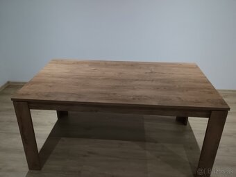 Jedálenský stôl - 3
