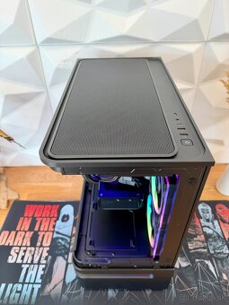 Ryzen 9 7900x, RTX 5070 Ti 16GB, 32GB RAM, 2TB SSD, 1200W - 3