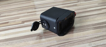 USB nabíjací adapter na batériu Dewalt 18V - 3