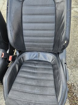 Predám sedačky Volkswagen Passat CC - 3