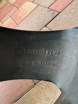 VW MULTIVAN 275/35r20 - 3