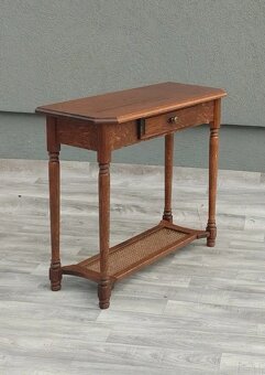 Stolík konzolový. - 3