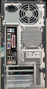 Predám kancelárski pc z win 11 intel core 2 duo bez ram - 3