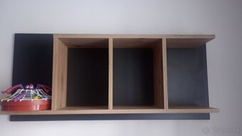 Detská izba, skriňa,polička,regalova skriňa, písací stolík - 3
