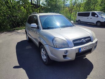 Hyundai tuscon 2.0CRDI 103kw 4x4 - 3