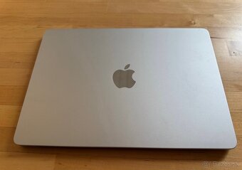 MacBook AIR M2 (nefunkčný ) - 3