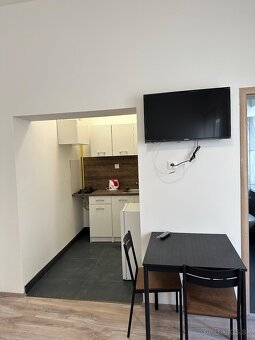 Prenájom bytu bez depozitu Bratislava staré mesto - 3