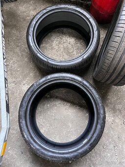 285/40 r23 a 325/35 r23 Pirelli P zero - 3