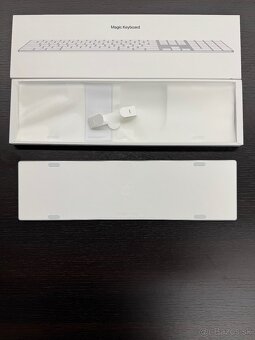 Apple Magic Keyboard s numerickou klávesnicou – SK rozloženi - 3