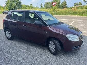 Škoda Fabia 1,2 HTP 44kW, 11/2009, 62 000km, SK pôvod - 3