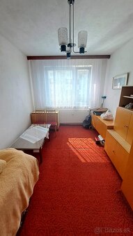 Na predaj priestranný 4i byt na ulici 9. mája v Brezne - 3