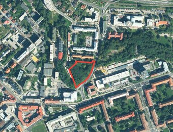 Pozemok 6700m2 - ÚPN pre Občianskú vybavenosť - 3