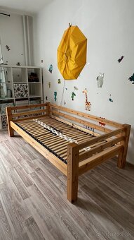 Posteľ masív + rošt 90x200 cm - 3