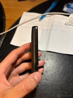 Nokia Asha 300 - 3