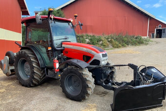 McCormick CX85LC 4WD - 3