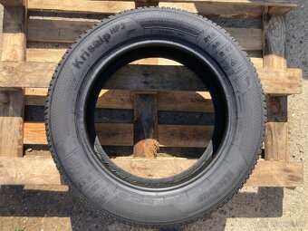 Kleber zimné 215/60R17 - 2ks - 3