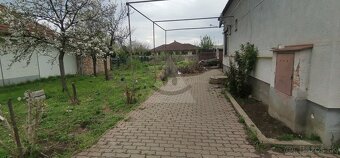 Na predaj 5 izbový rodinný dom v Hurbanove - 3