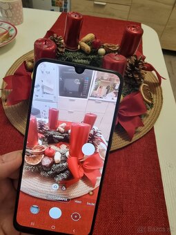 Predám Samsung Galaxy A50 128gb 4gb ram - 3