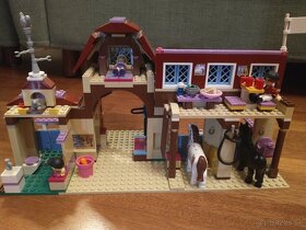 Lego Friends Stajňa - 3