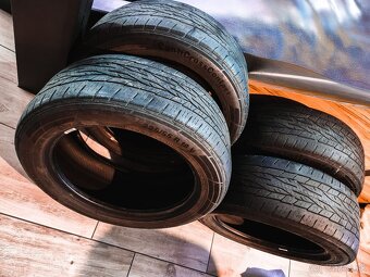 Continental ContiCrossContact 225/55 R18 V - 3