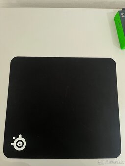 Razer viper v3 hyperspeed , steelseries slúchadla - 3