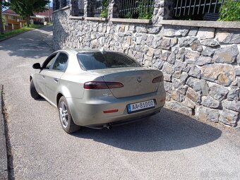 Predám Alfa Romeo 159 1.9jtdm 88kw - 3
