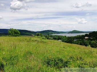 Rozsiahly pozemok na výstavbu v okrajovej časti Divína - 3