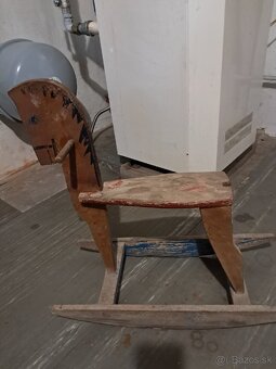 Retro hojdací konik - 3