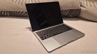 Apple MacBook Pro 13-inch 2016 Touchbar - 3