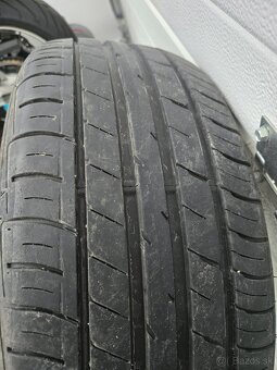 Falken 215/55 R17 - 3