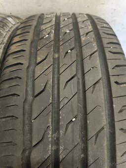 205/55R17 95V Semperit letná - 3