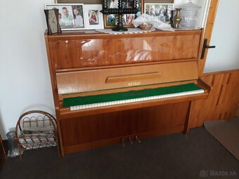 Piano Petrof - 3
