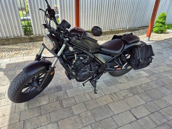 Honda rebel 500 - 3
