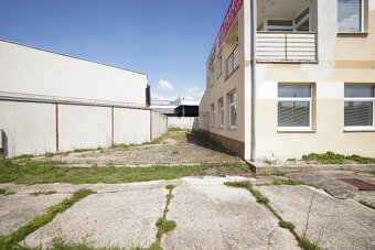 Pezinok- objekt s výrobnou halou, skladom a kancelárie..... - 3