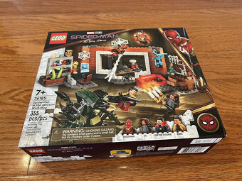 LEGO Spider-Man 76185 Spider-Man v dílně Sanctum - 3